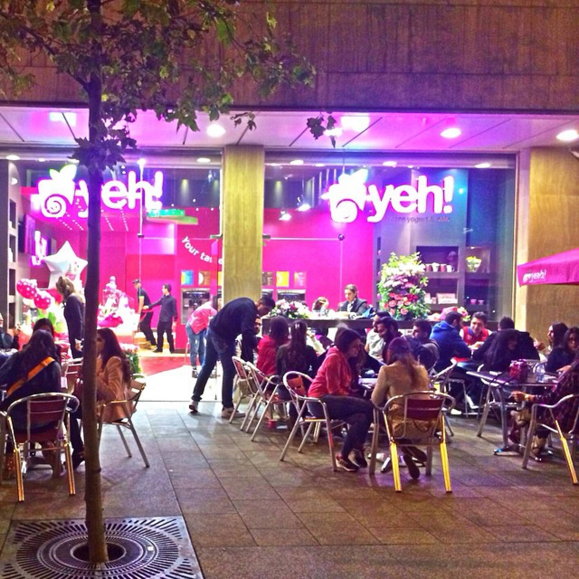 Yeh! Frozen Yogurt & Cafe