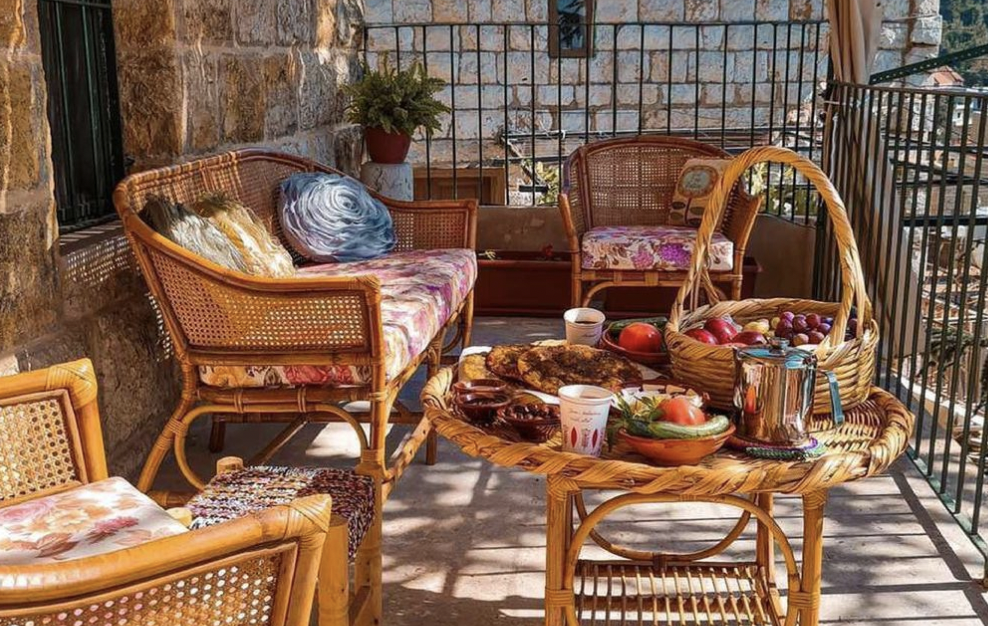 Ajar Rent Out Villas And Staycations In Lebanese Lira!