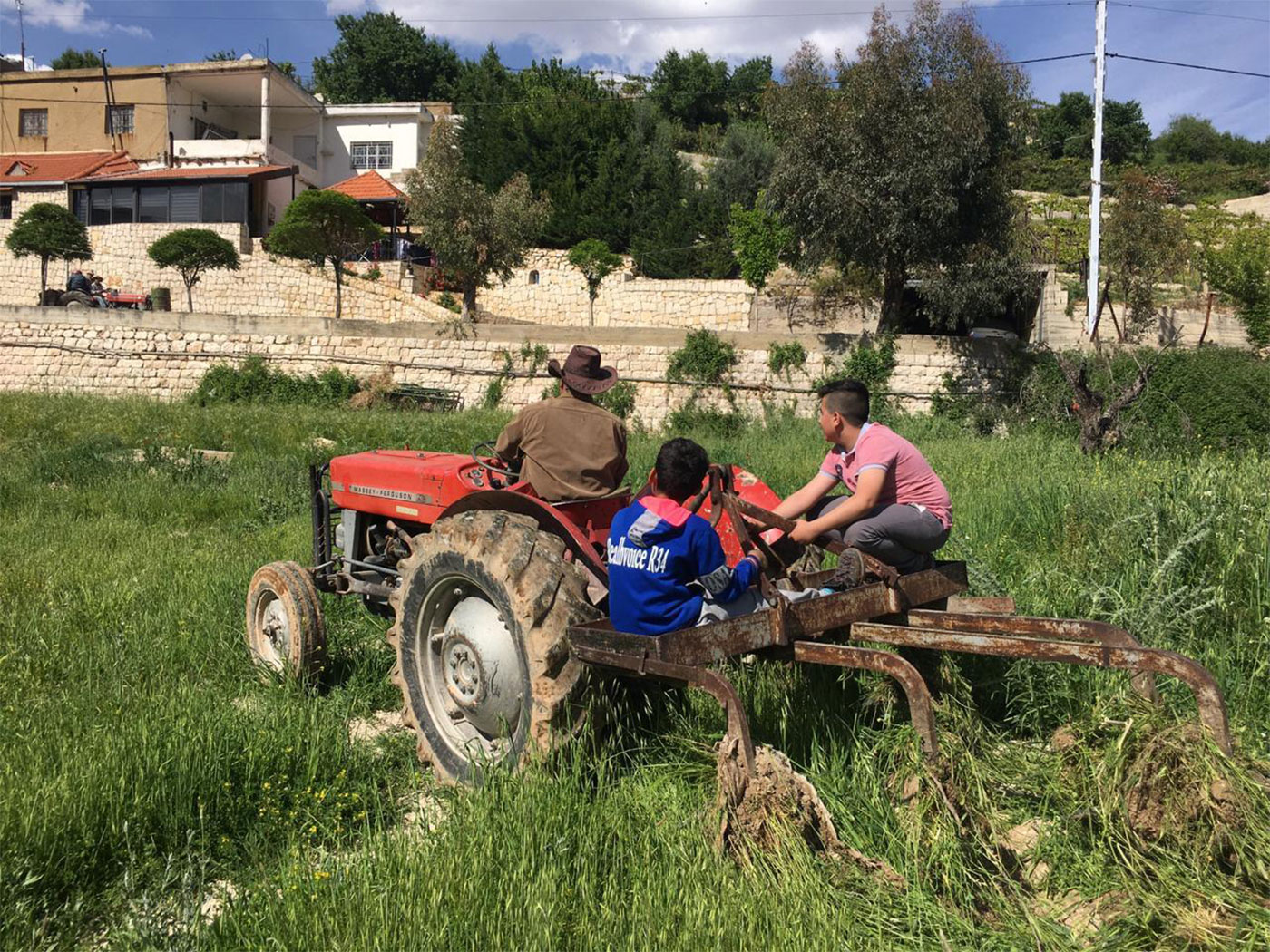 ذكريات الطفولة بالضيعة