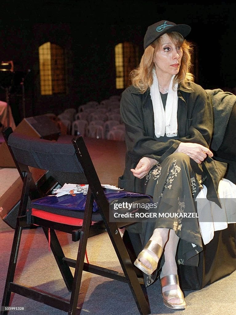 من أرشيف الزمن الجميل، ٢٠ صورة نادرة للست فيروز!