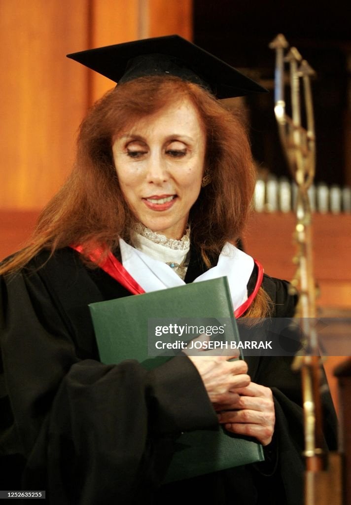 من أرشيف الزمن الجميل، ٢٠ صورة نادرة للست فيروز!