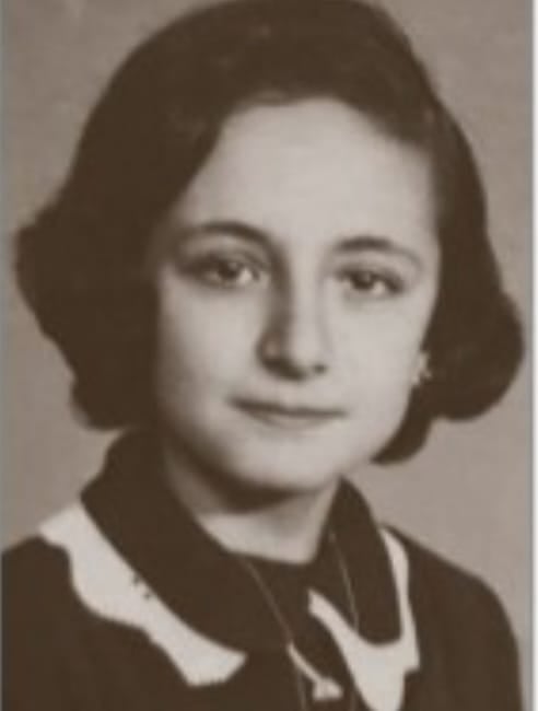 من أرشيف الزمن الجميل، ٢٠ صورة نادرة للأميرة هند أبي اللمع!