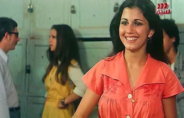 اغنيه "الشارع لمين .. الشارع لنا" من فيلم عوده الابن الضال