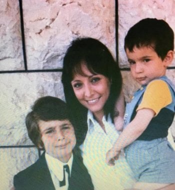 من أرشيف الزمن الجميل، ٢٠ صورة نادرة للأميرة هند أبي اللمع!