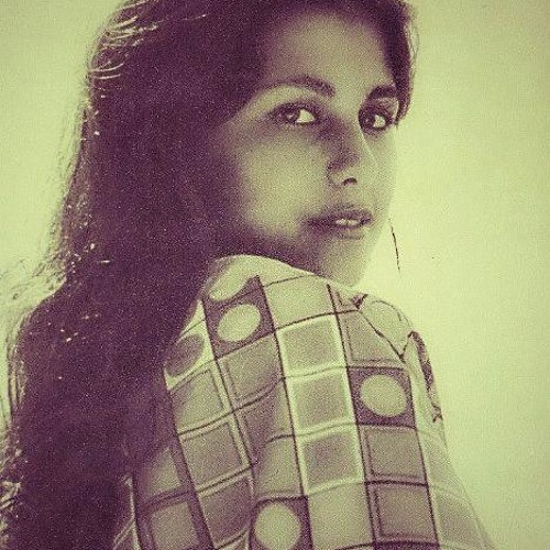 من أرشيف الزمن الجميل، ٢٠ صورة نادرة للست ماجدة الرومي!