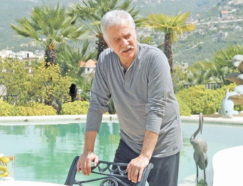 أرشيف الزمن الجميل، ١٨ صورة نادرة للكمثل القدير فادي ابراهيم!