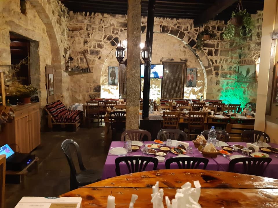 ٩ مطاعم بقعدة كهف لقعدة شتوية بلبنان!