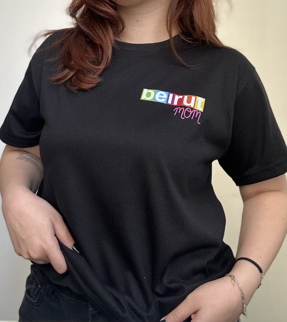mom beirut.com t shirt in black