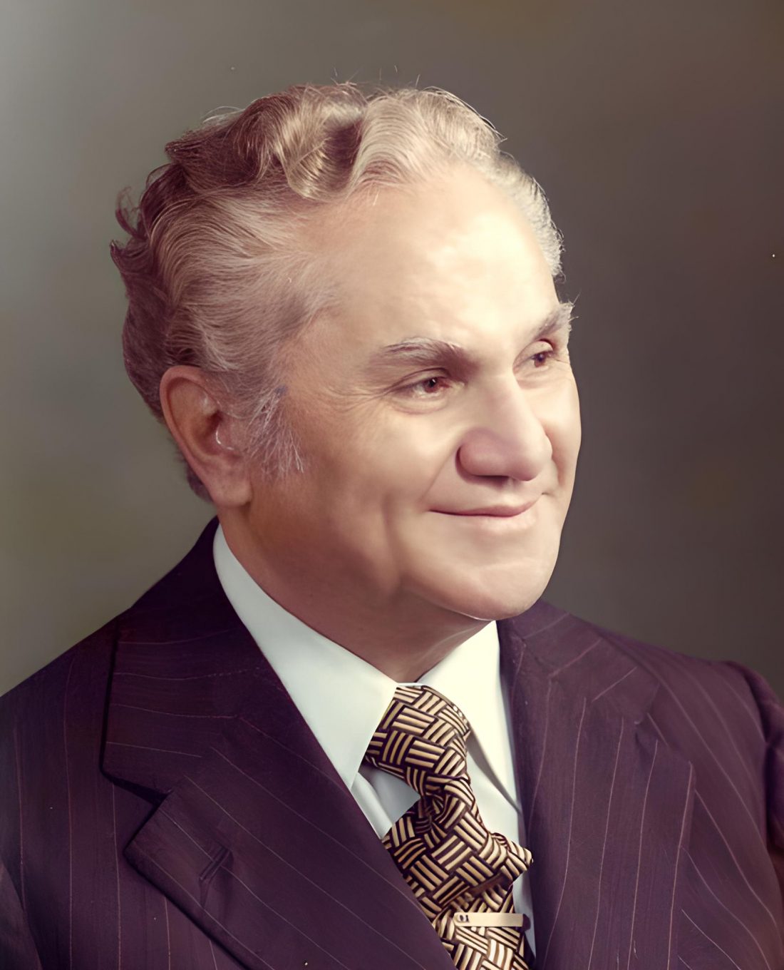 شوفوا معنا من أي ضيعة أشهر فنانين لبنان!