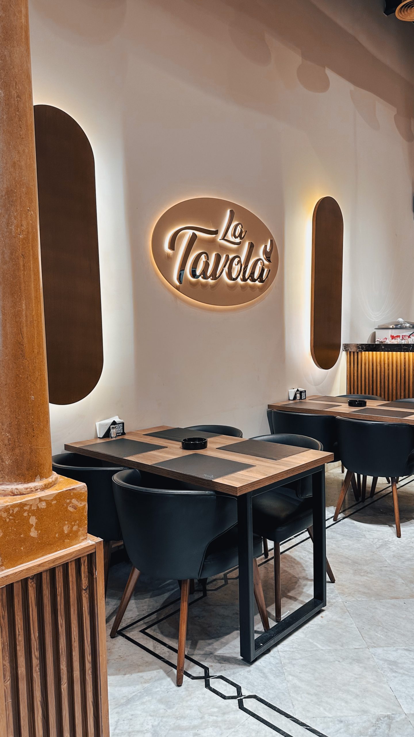 la tavola
