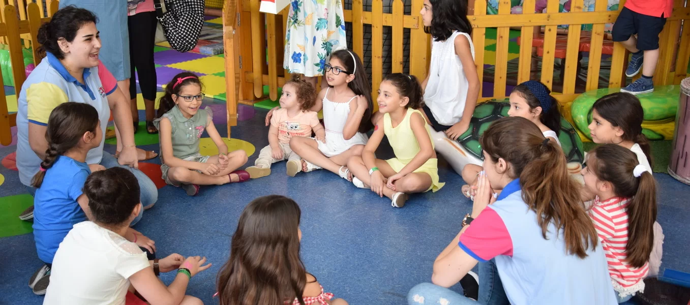 ملعب للولاد