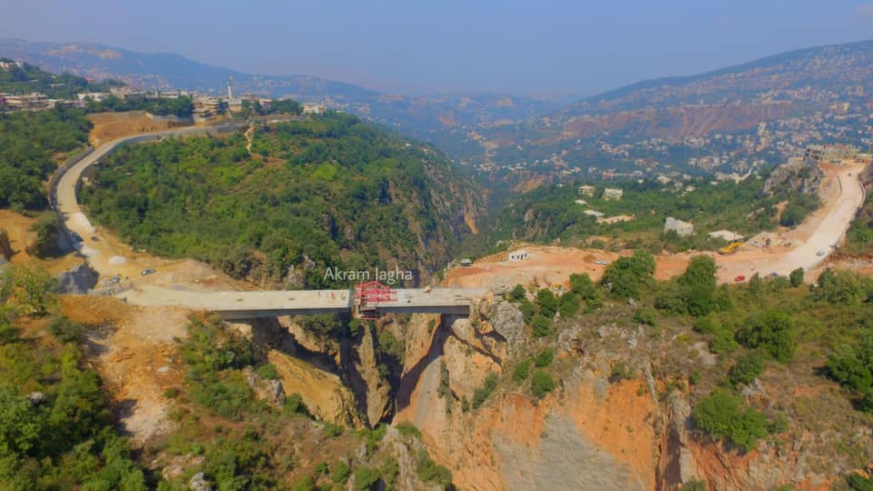 أطول جسر بالشرق الأوسط بشمال لبنان: معلق بين السما والأرض!