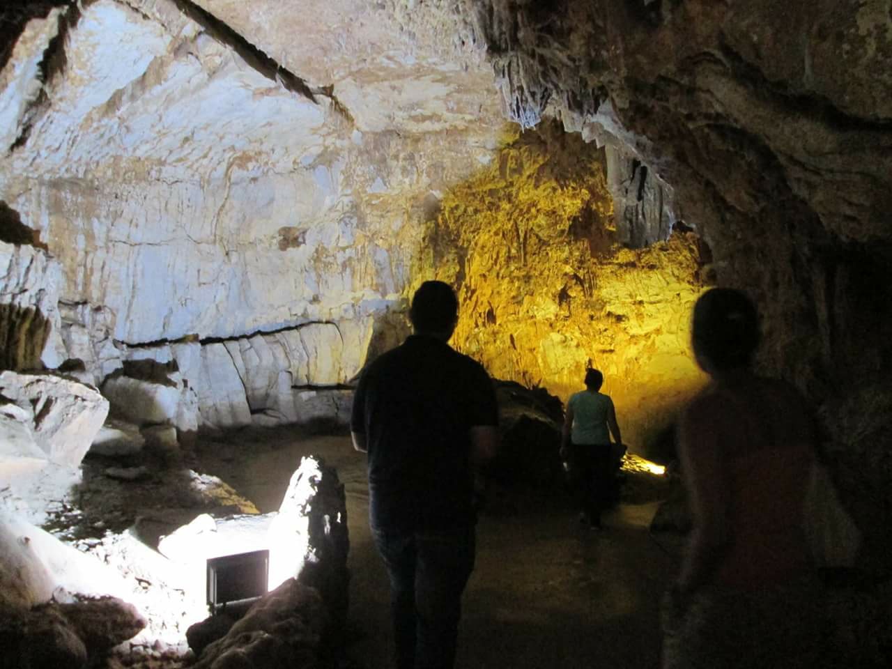 بتعرفوا إنو في مغارة منسية بلبنان ما حدا سامع فيها؟