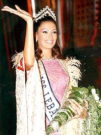 تعرفوا على ملكات الجمال لي خاضوا تجربة الغناء!