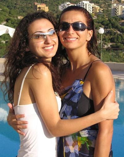 تعرفوا على ملكات الجمال لي خاضوا تجربة الغناء!