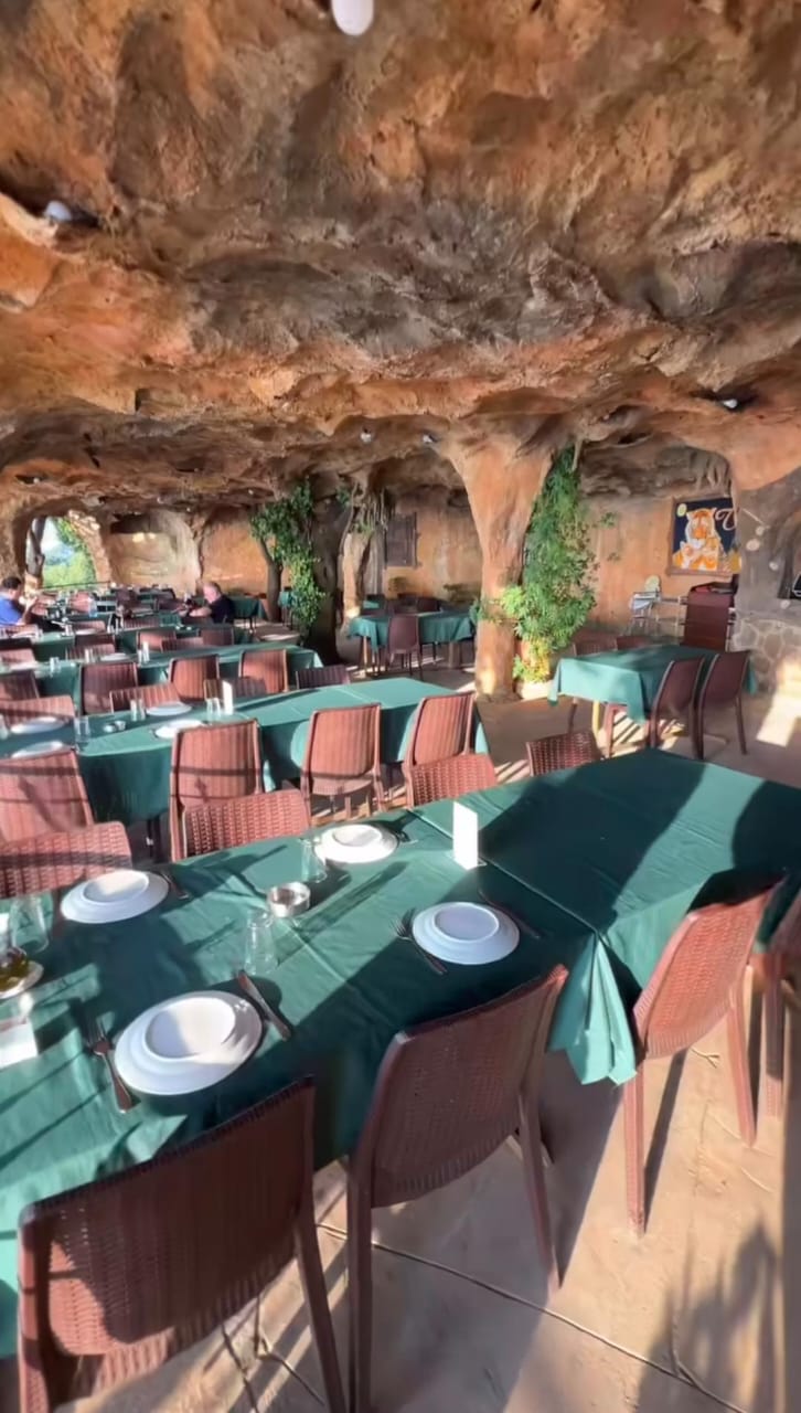 مطعم للعيلة مع أجمل فيو بلبنان!