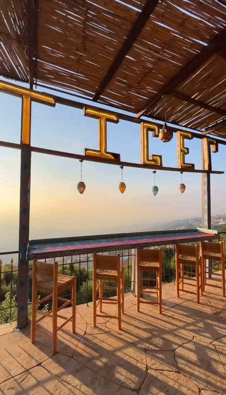 مطعم للعيلة مع أجمل فيو بلبنان!