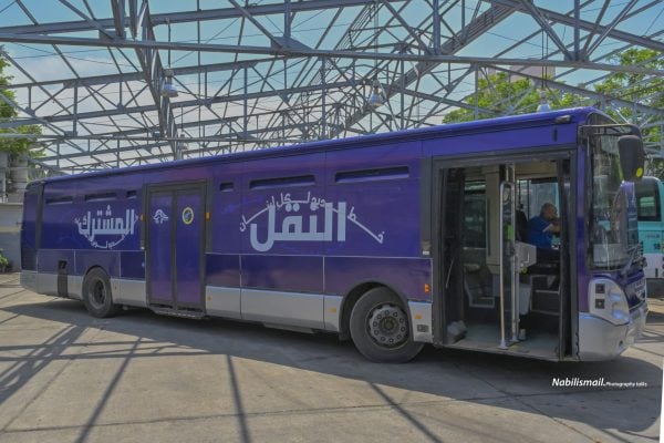Voici exactement comment utiliser les bus publics au Liban : Coût et horaires