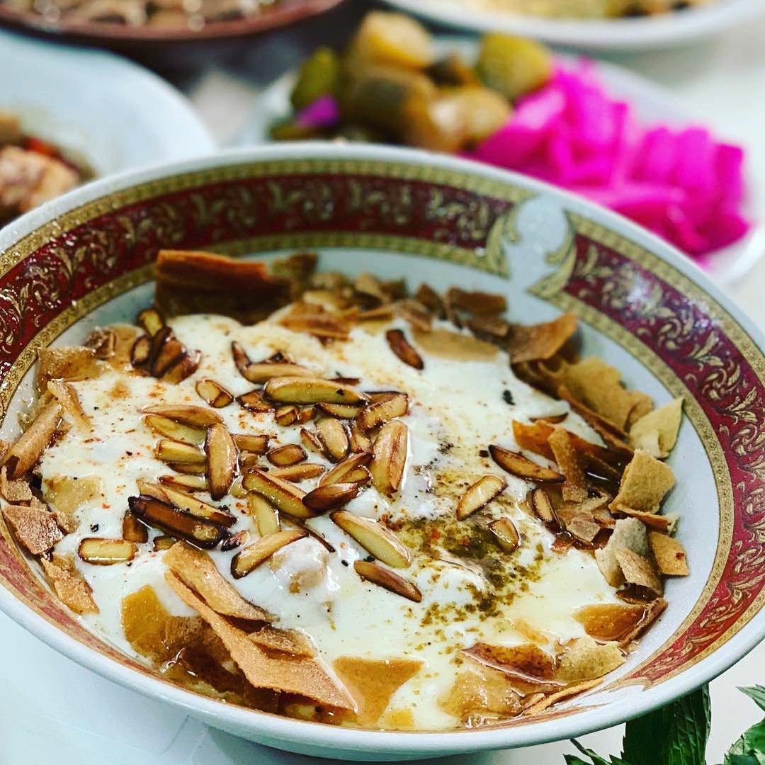 مطعم شعبي قديم صرلو 132 سنة بقلب بيروت