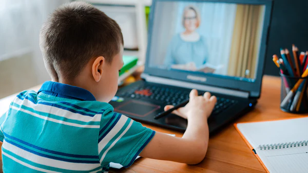 التعليم عن بعد حزم إنترنت