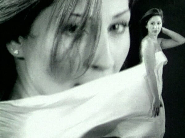 أول قصة حب لإيليسا مع فنان مشهور: مين يا ترى