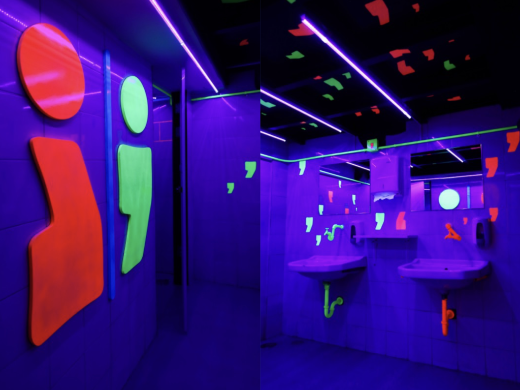 craves-burger-bathroom