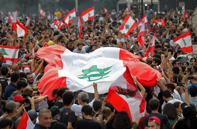 بس بلبنان