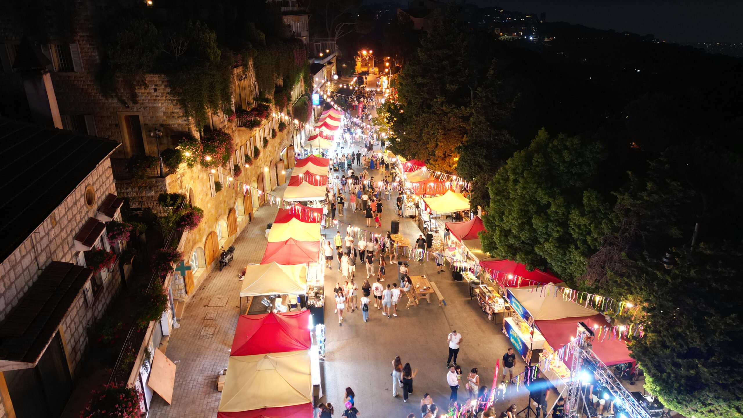 أحلى 28 مهرجان بكل لبنان خلال آب 2025