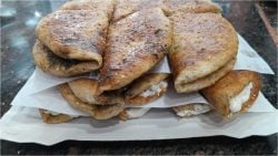 The Best Jreesh Manouche at This Nabatieh Spot!